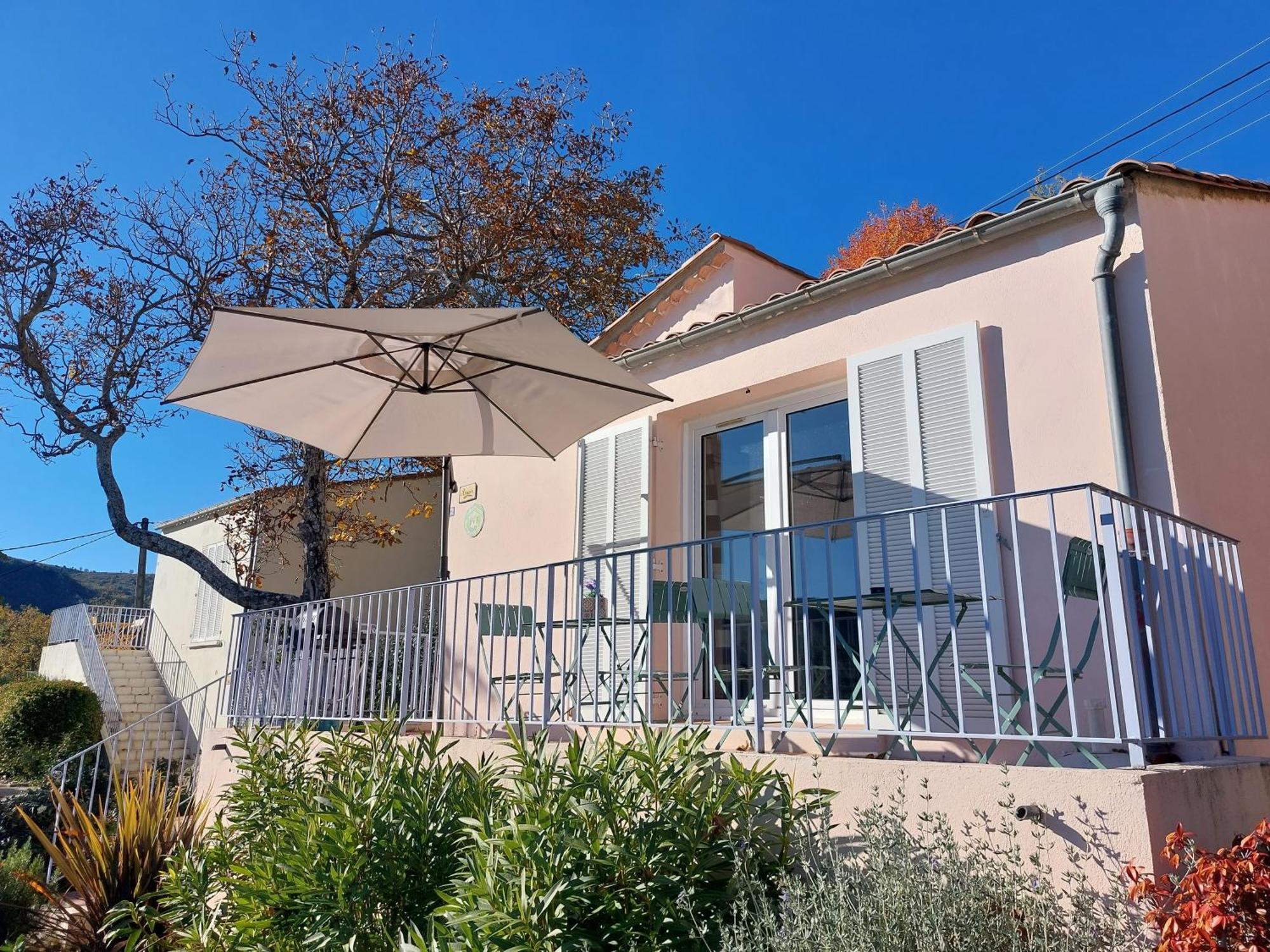 Les Gites De Bouyon Exterior photo